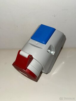 Zásuvka 400V/230 5 Pól 32A/10 - 3