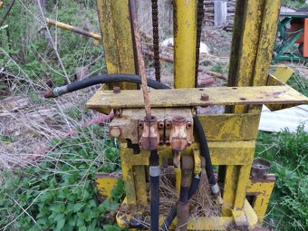 Zdviž, paketovací vidle za traktor - 3