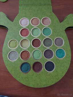 Shrek paletka Makeup revolution - 3