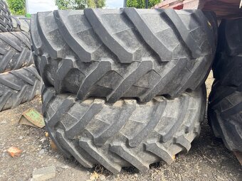 Kola na traktor 650/65 R42  TM800 - 3