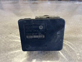 ŘÍDICÍ JEDNOTKA ABS 1J0614417D - 3