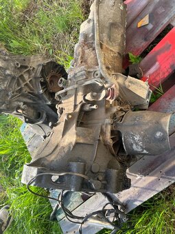 Převodovka 2.5tdi 6q manual quattro - 3