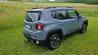 Jeep Renegade 4x4 2018 ČR - 3