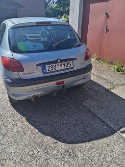 Prodám Peugeot 206 1.4 rok výroby 2004 - 3