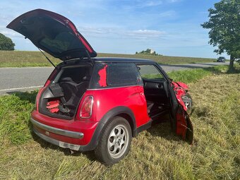 Mini Cooper 1,6 85kw - 3