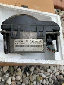 Senzor adaptivního tempomatu přední, Audi A8 - 2005 RADAR - 3