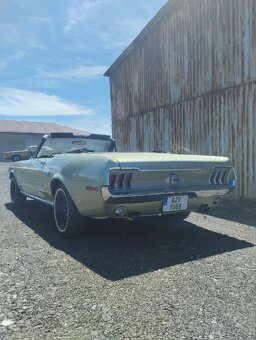 Ford Mustang v8 kabriolet - 3