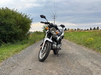 Yuki 125 Sport - 3