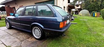 E30 325ix Touring - 3