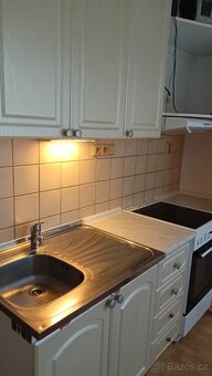 Pronájem bytu Lázně Bohdaneč  1+kk - 3