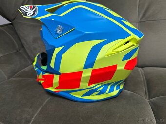 Helma Airoh vel. XS - 3