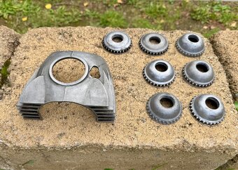 Jawa ČZ kyvacka, ČZ - matice krytu a kryt - 3