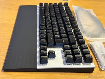 NZXT Function Tenkeyless White FR - mechanická klávesnice - 3