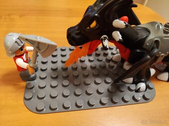 Lego duplo - černý drak a rytíř - 3