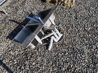 Dvojdřez IKEA s baterií - 3