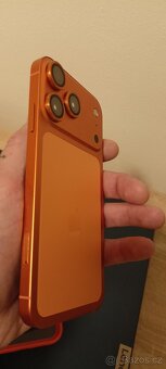 Iphone 17pro to xr - 3