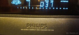 CD changer ředitelný výstup na sluchátka značka Philips - 3