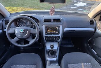 Škoda Octavia II Facelift 1.6 TDI 77kw Kombi-Columbus, Tažné - 3