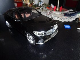 Mercedes-BenzGLC Coupe1:18-limit.edice 499ks - 3