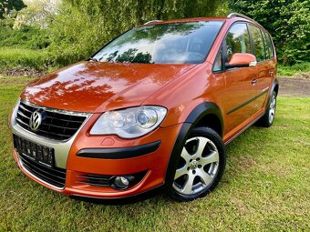 VOLKSWAGEN TOURAN CROSS 2.0 TDI,7 míst - 3