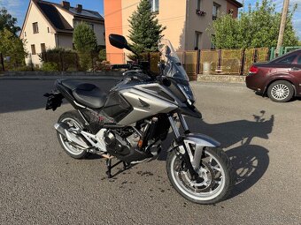 Honda NC 750 X 2016 - 3