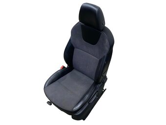 Sedačky černá kůže šedá látka Škoda Octavia 3 kombi FL 2019 - 3