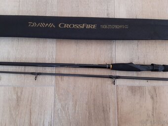 Prodam prut Daiwa Crossfire Spin 2,7m 40-100g - 3