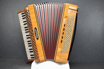 Mengascini Wood design 12b Musette Top voices #524 - 3