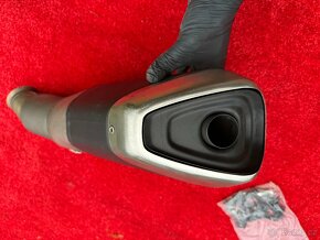 57313401B Výfuk / tlumič Ducati Hypermotard Hyperstrada 939 - 3