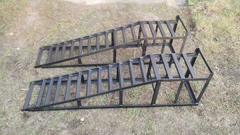 Nájezdy servisní nájezdové rampy na auto 134x35x28 - 3