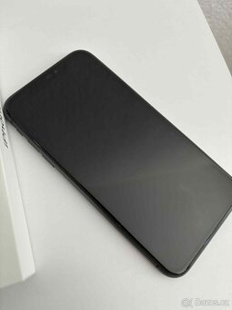 iPhone 11, 64gb - 87% baterie - 3