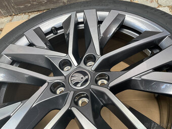 OCTAVIA IV R18 NOVÁ LETNÍ SADA LERNA 225/45/18 91Y DOT2024 - 3