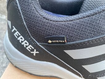 Boty dětské Adidas Terrex GTX K vel. 39 1/3, jak NOVÉ - 3