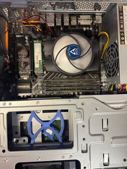 Multimedialní PC Ryzen 3400G / 32GB / m2 SSD + HDD - 3