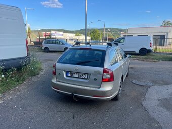 Octavia 1,9 automat - 3