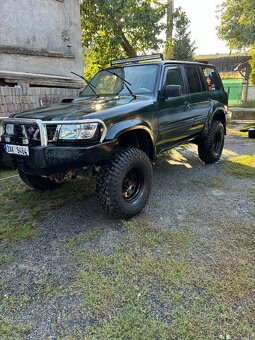 Nissan Patrol Y61 - 3