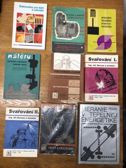 Knihy auto-moto + technika 3 - 3