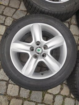 Prodám orig alu 16 škoda Superb 5x112 ET 37 zimní pneu - 3