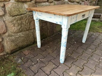 starý stůl styl vintage - 3