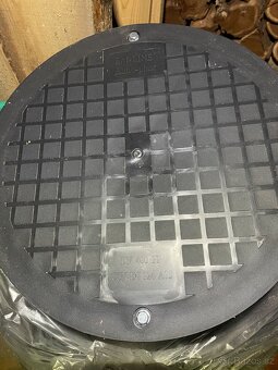 Kanalizační šachta - 3