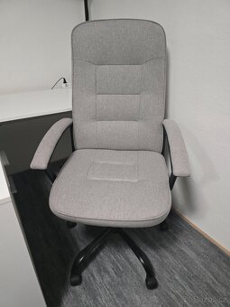 PRODÁM ROHOVÝ PSACÍ STŮL + ŽIDLE - 3