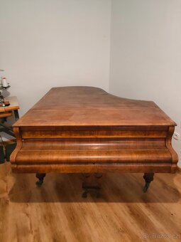 Prodáme křídlo - 3