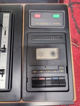 Gramofon TESLA NZK 160 - 3