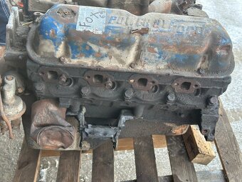 Ford mustang motor 302 - 3