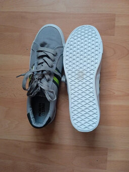 Tenisky nové Baťa NOVÉ vel. 42 - 3