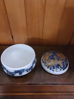 Pozlacená dóza - 3