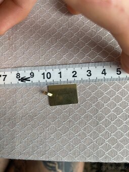 Zlatý přívěsek - 3