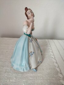 Royal dux porcelánová soška žena 20 cm - 3