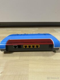 AVM FRITZBOX 7530 AX bezdrátový router - 3