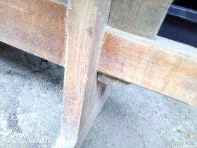Stará dřevěná lavice - 3
